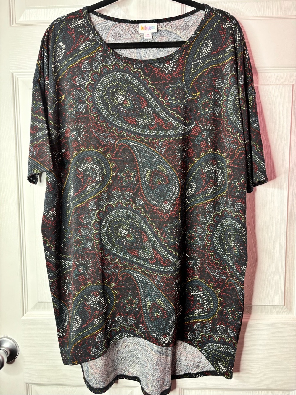 NWT LuLaRoe Irma Tunic Top Medium Multicolor Paisley Short Sleeve Boho